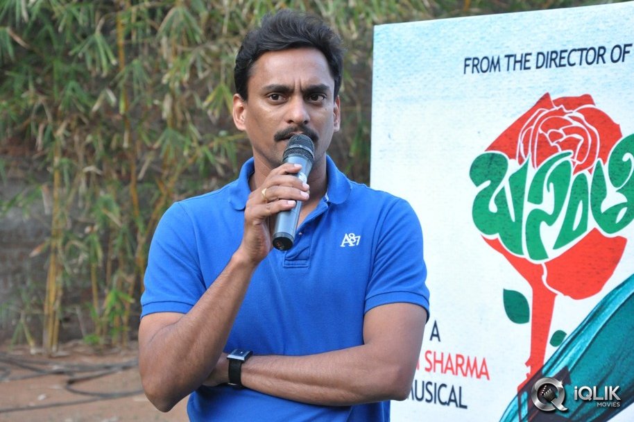 Chiranjeevi-and-Ram-Charan-Launches-Basanti-Song-Teaser